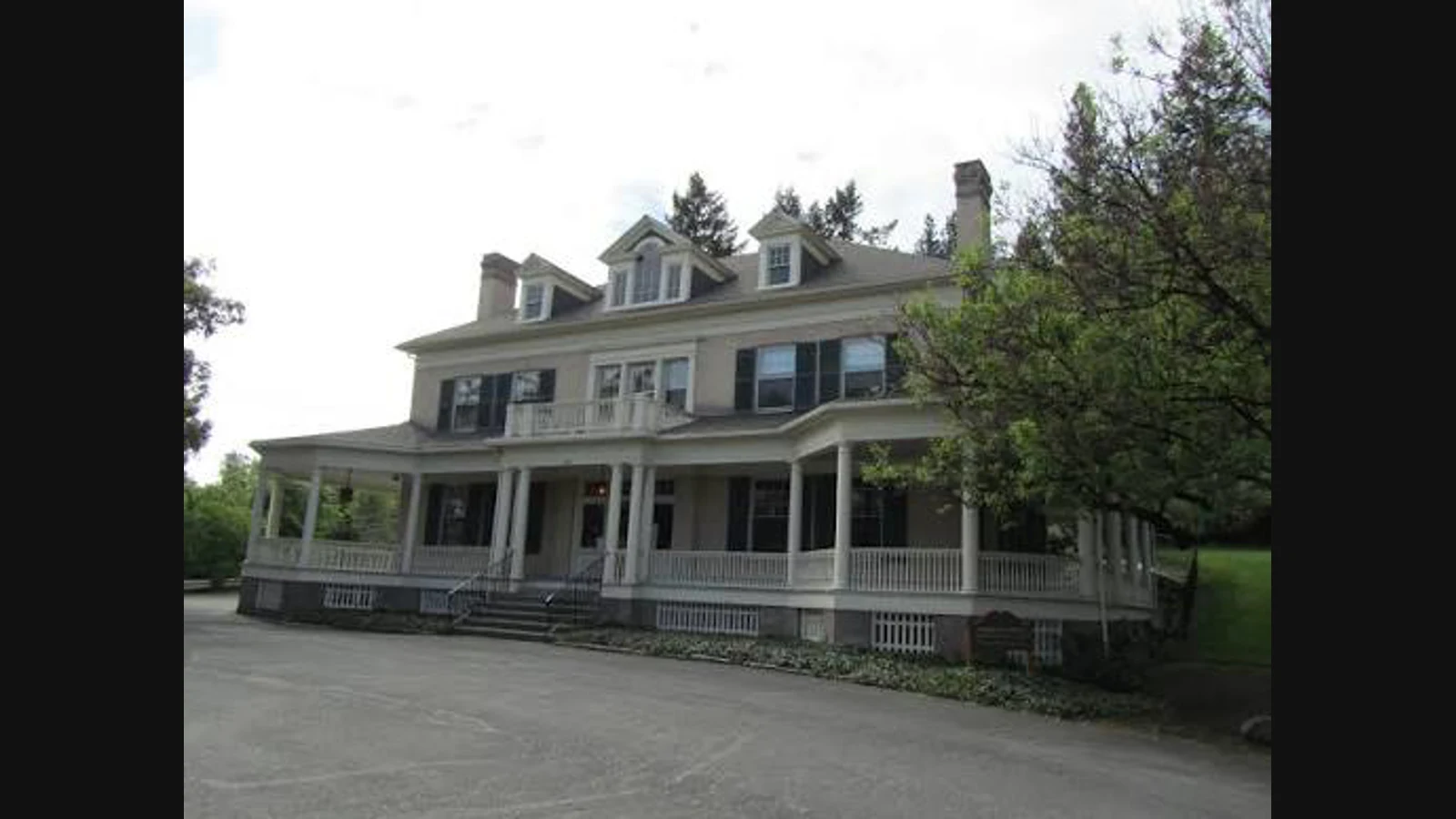 Ghost Story Walk and Hunt at Corbin Mansion